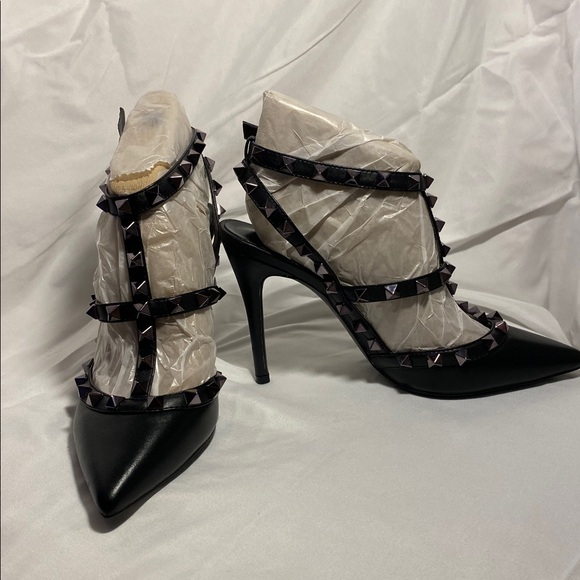 Kaitlyn Shoes - Kaitlyn Black Studded Pointed Heels